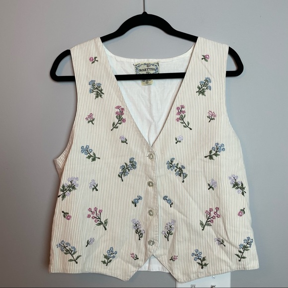 Cottagecore embroidered vest - Picture 1 of 5